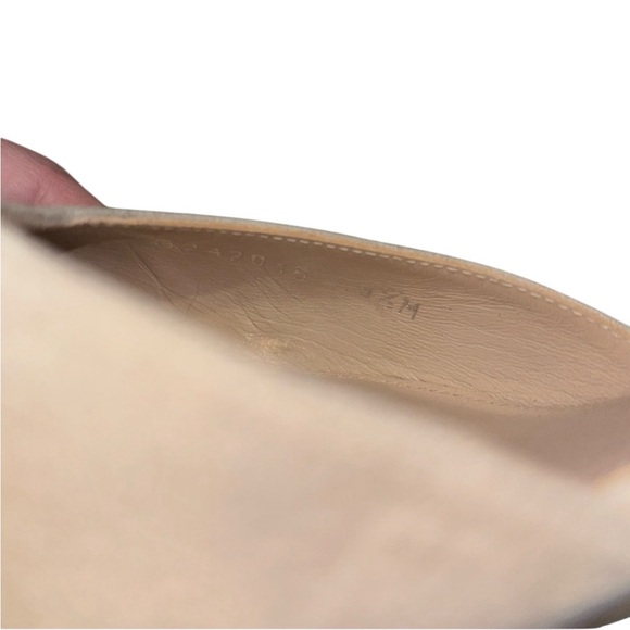 Stuart Weitzman Cream Slingback Heels - Picture 5 of 5